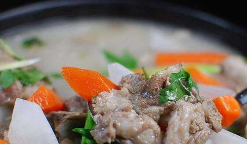 燉羊肉的禁忌與訣竅 牢記“2香2酸”不能加，湯鮮肉爛不膻不膩